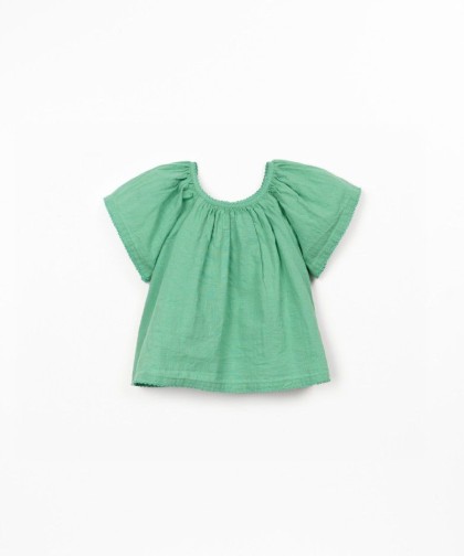 Túnica com elástico no peito