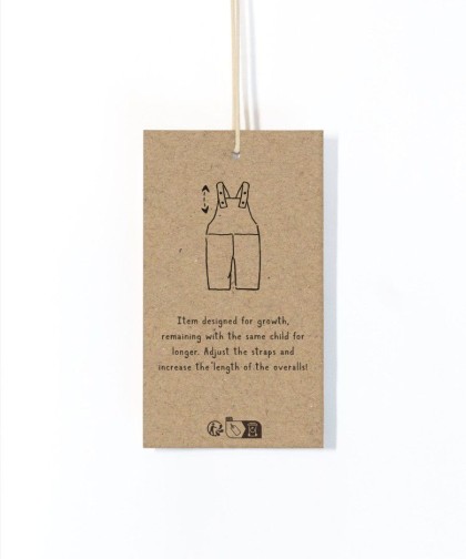 Macacão de malha às riscas